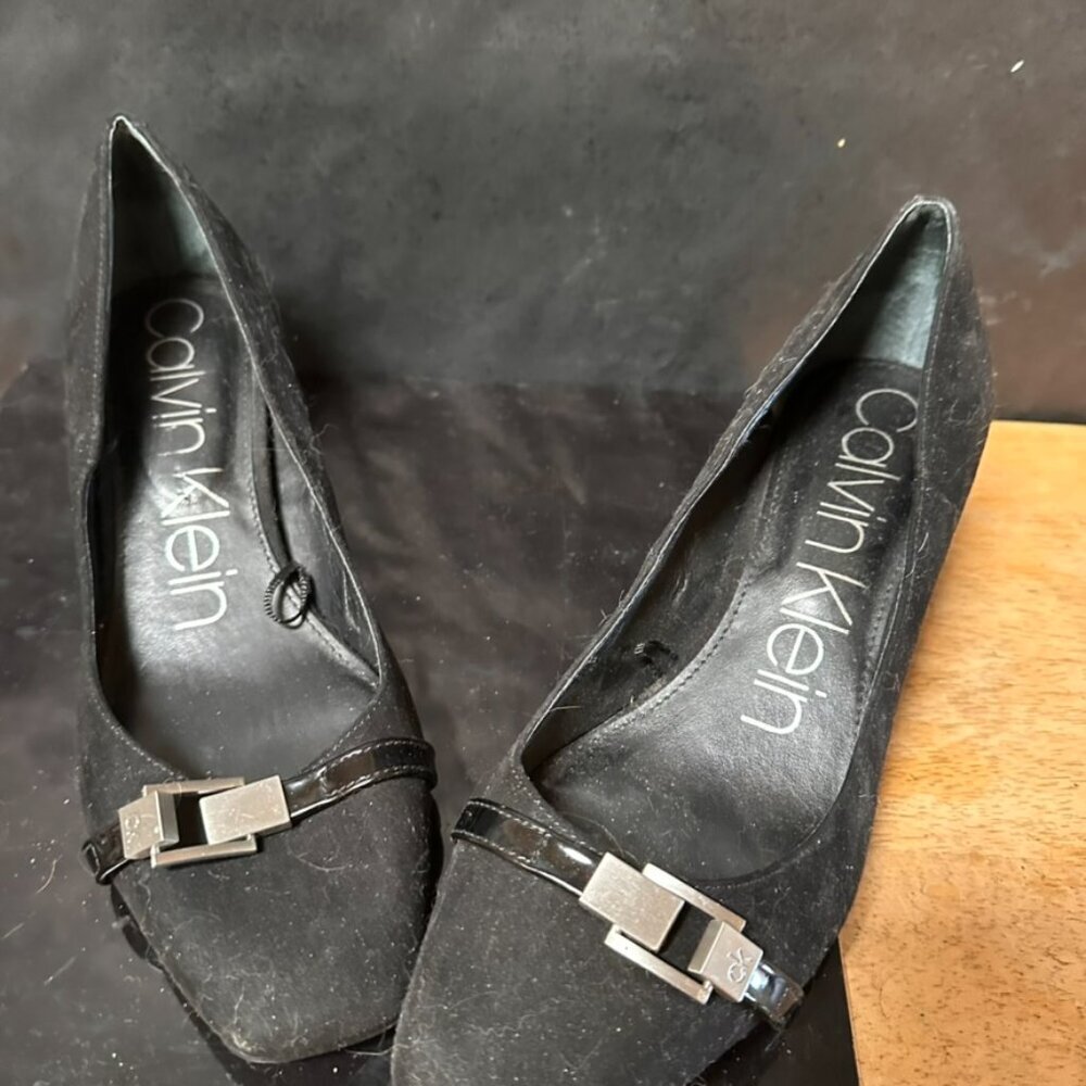 Black Calvin Klein Brush Faux Suede 8.5 Kitten Heel Buckle Square Toe Slip on - Picture 10 of 10
